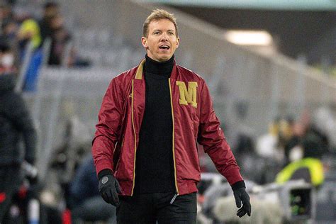 rote adidas jacke nagelsmann|FC Bayern: Julian Nagelsmann erklärt das Tragen der roten .